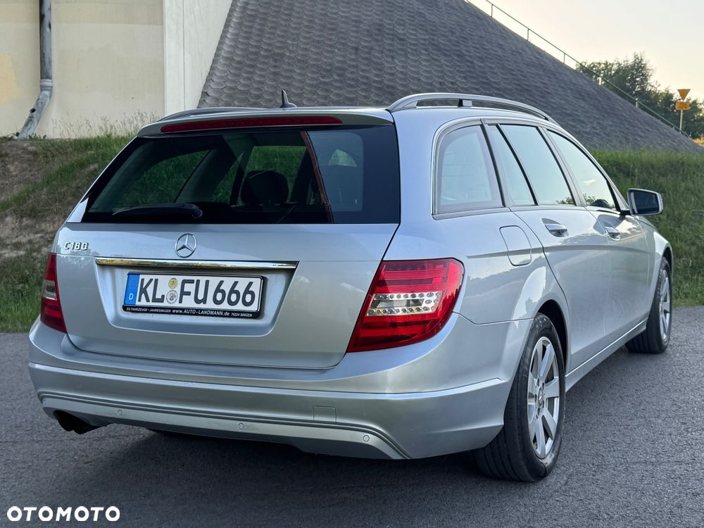 Mercedes-Benz Klasa C - 31