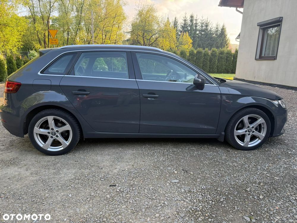 Audi A3 Sportback - 8