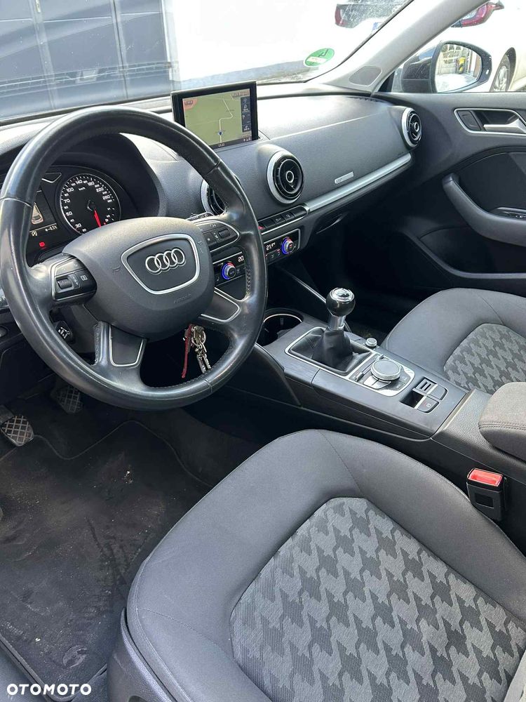 Audi A3 Sportback 1.4 TFSI Ambition - 7