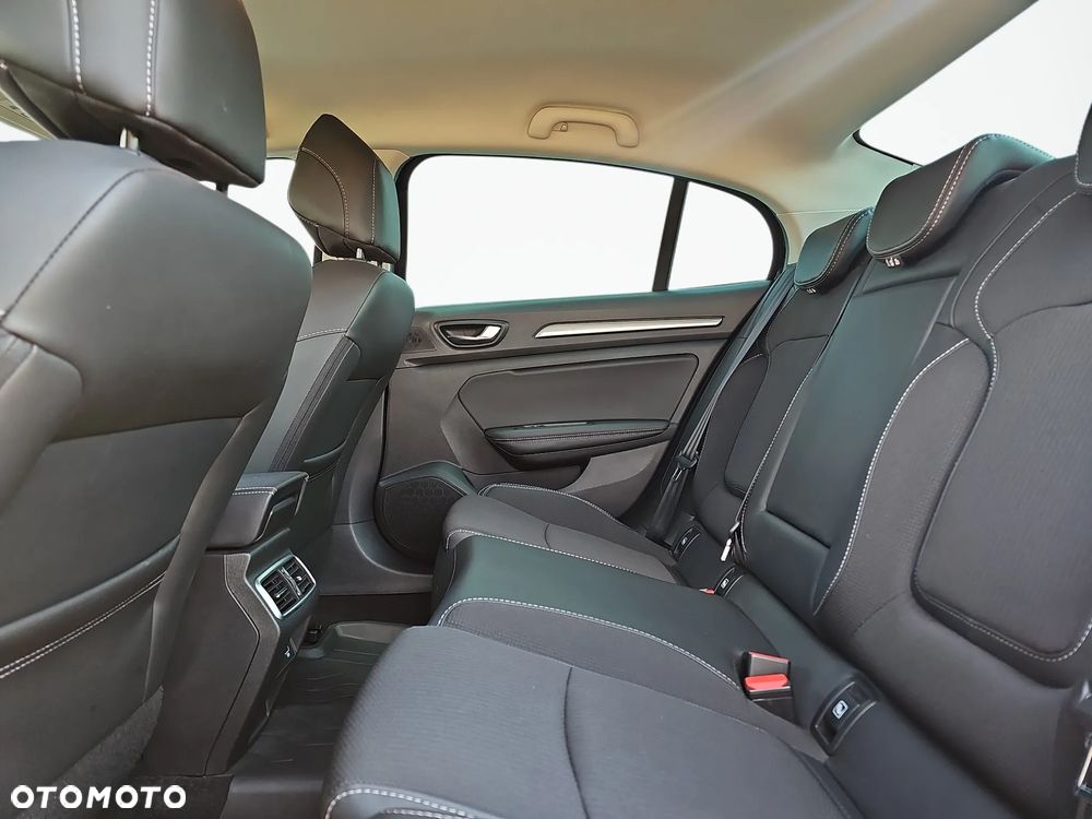 Renault Megane 1.3 TCe FAP Intens - 12