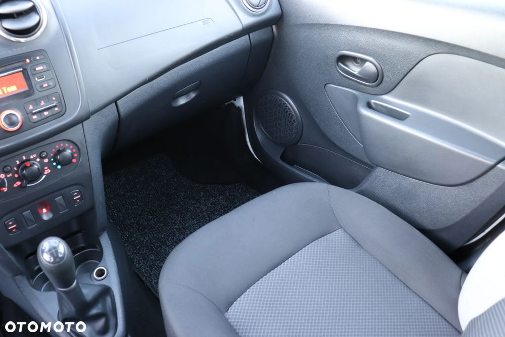Dacia Sandero dCi 90 Laureate - 31