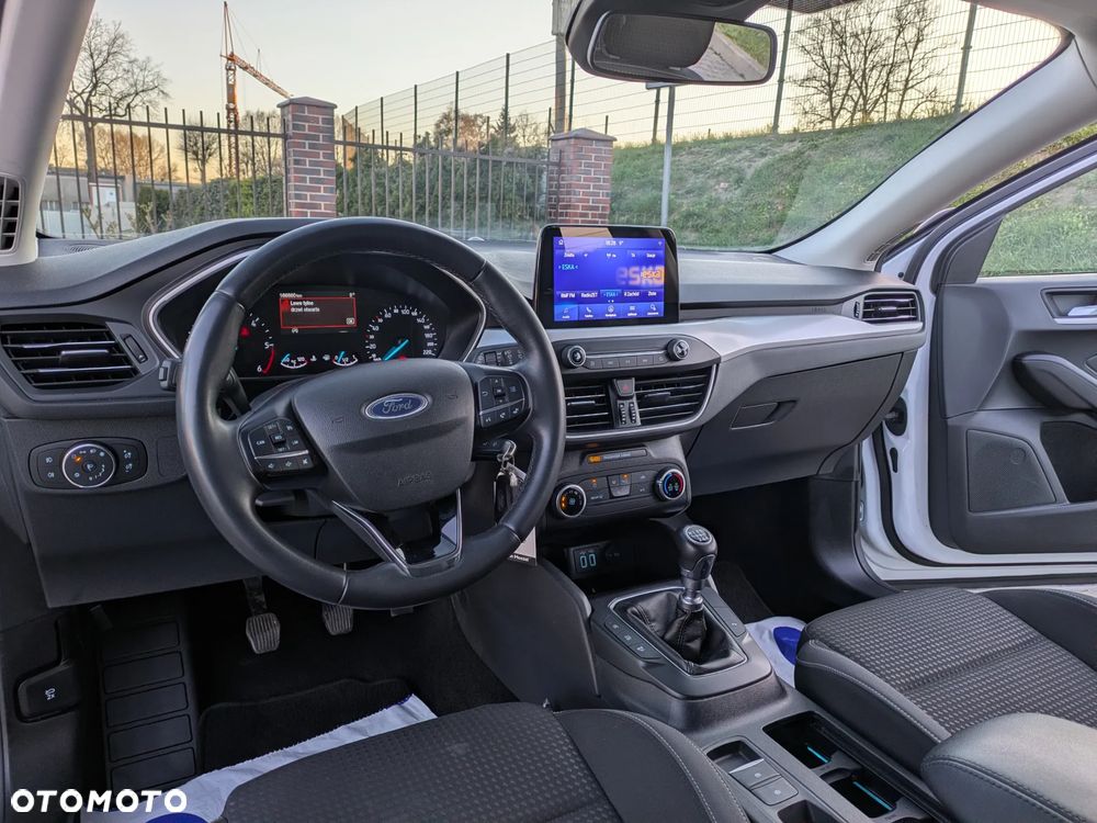 Ford Focus 1.5 EcoBlue Start-Stopp-System COOL&CONNECT - 22