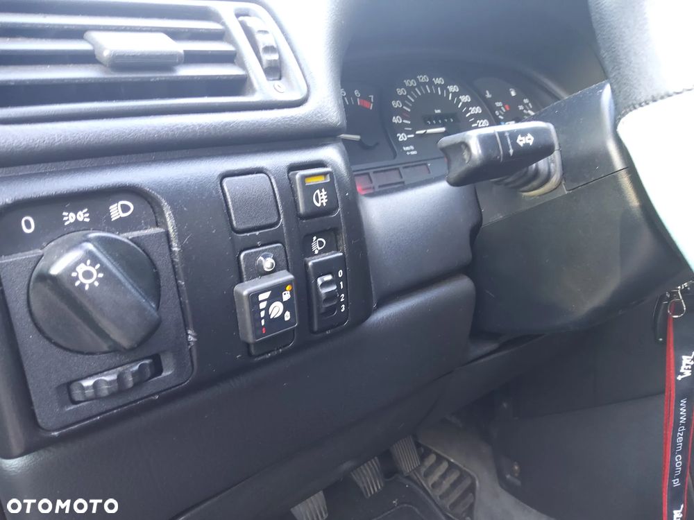 Opel Calibra 2.0 - 16
