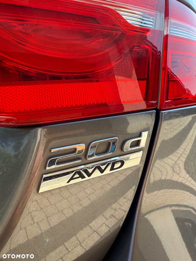 Jaguar XE 20d AWD R-Sport - 14