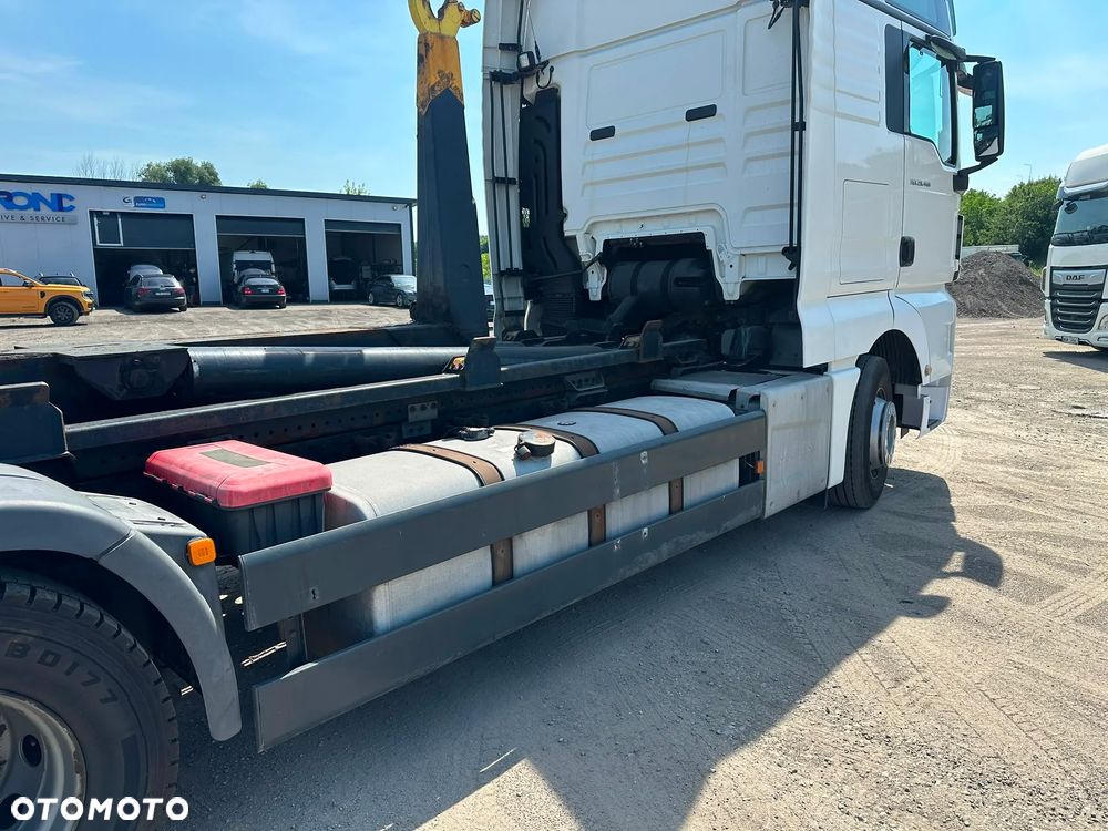 MAN TGX - 9