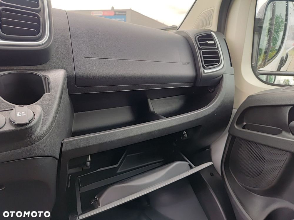 Opel movano Movano Furgon L2H2 2.2 Diesel 140KM MT6 Euro 6E DMC 3.3t 11.5m3 - 14