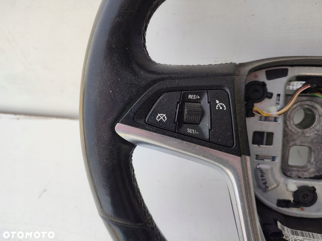 Kierownica OPEL ASTRA J IV PODGRZEWANA 13351025 09-12 - 2