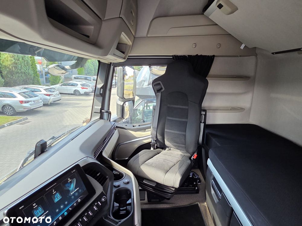 Iveco S-WAY AS440S50T/P - 8