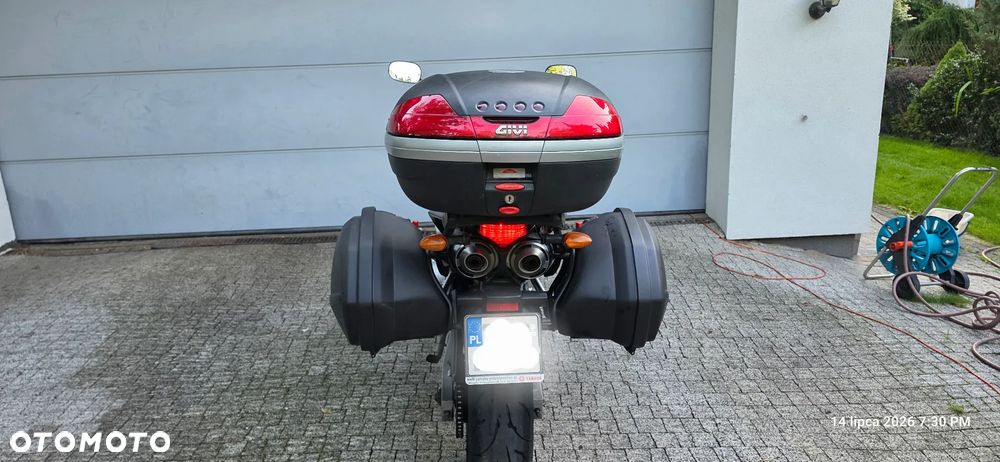 Yamaha FZ6 - 12