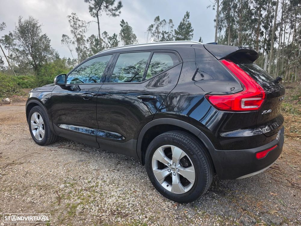 Volvo XC 40 2.0 D3 Momentum Core - 25