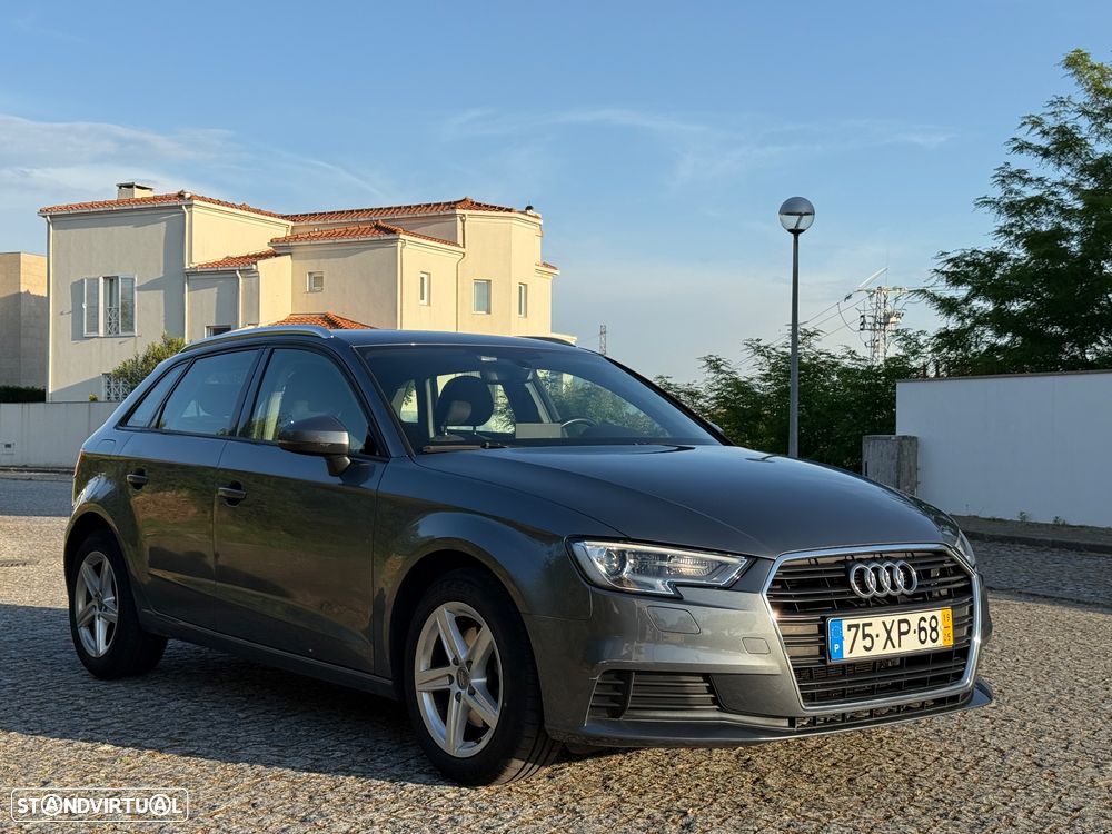 Audi A3 Sportback 2019 photo 2