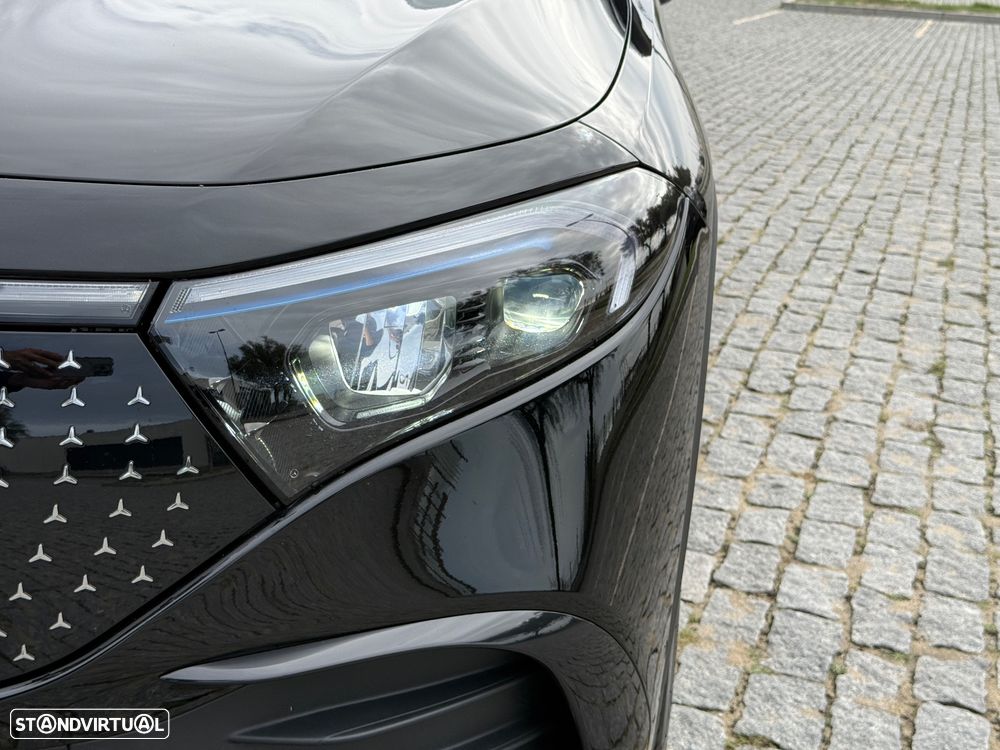 Mercedes-Benz EQB 300 4Matic AMG Line - 34