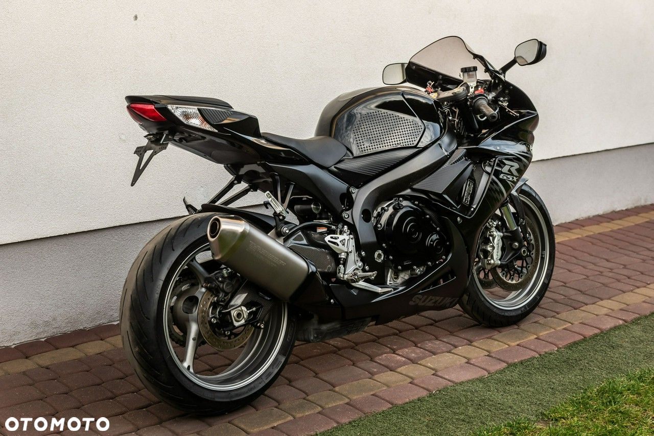 Suzuki GSX-R - 3