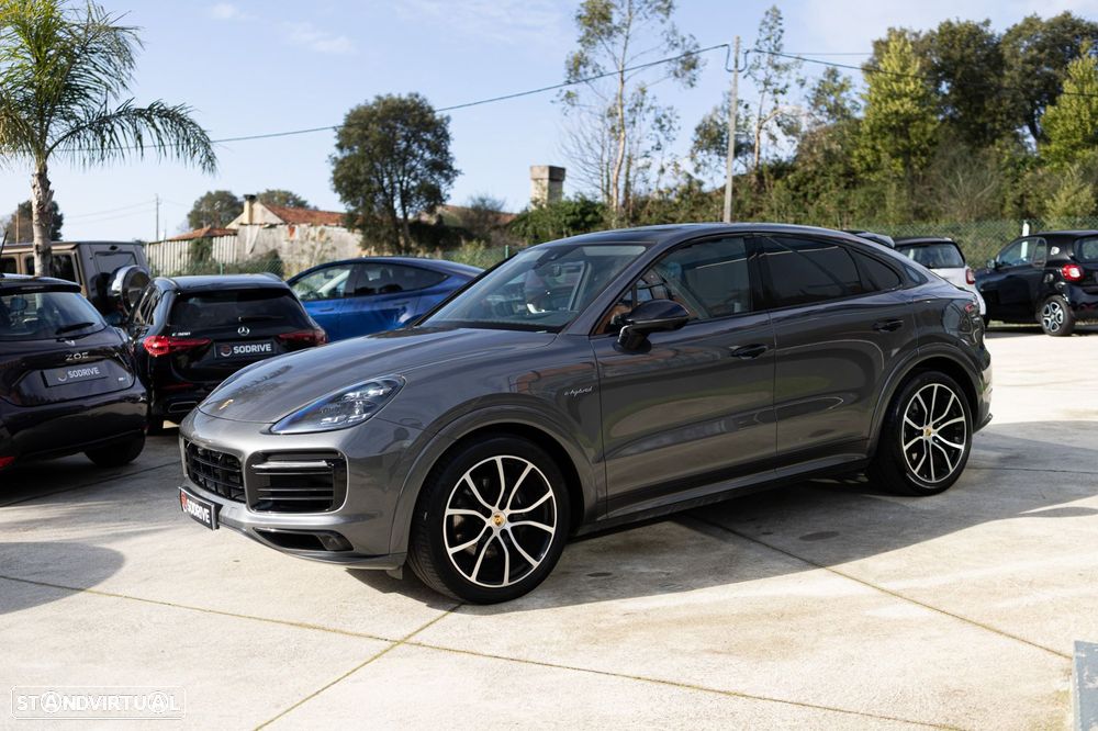 Porsche Cayenne Coupé E-Hybrid - 5