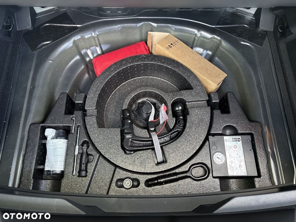 Volkswagen T-Roc 1.5 TSI R-Line DSG - 36