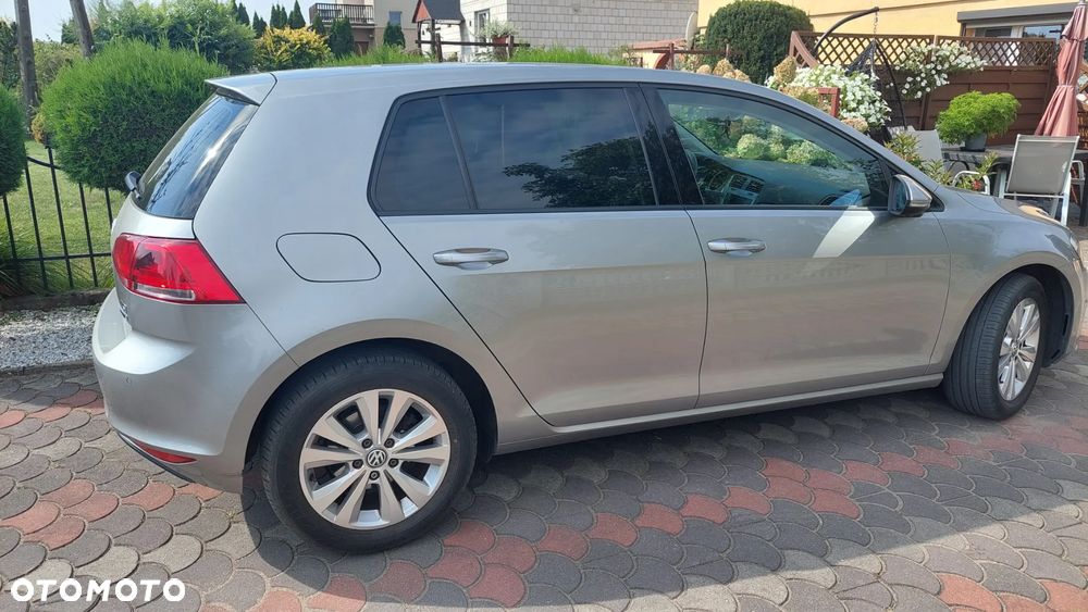 Volkswagen Golf VII 1.2 TSI BMT Comfortline - 3