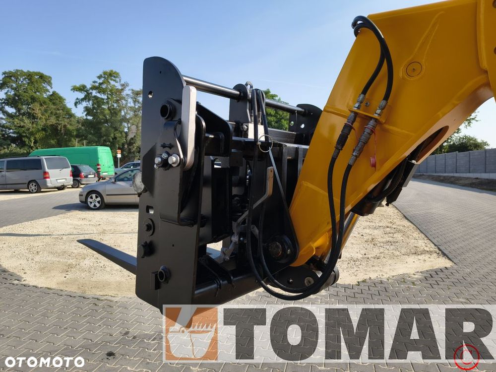 JCB 540-140 2023R klimatyzacja - 23