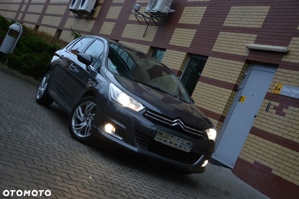 Citroën C4 HDi 150 Exclusive - 2