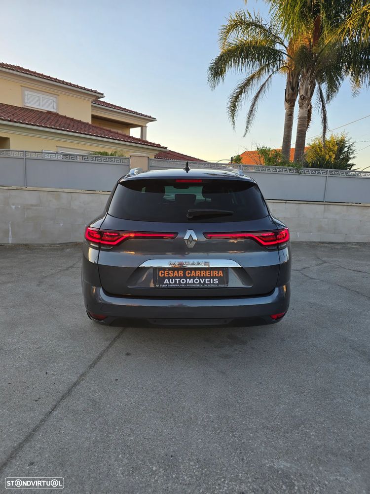 Renault Mégane Sport Tourer 1.3 TCe Techno EDC - 8