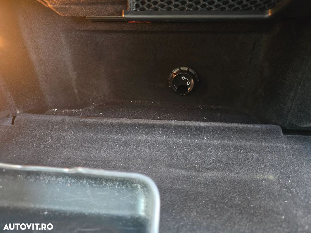 Volkswagen Touareg V6 TDI BMT Supreme Plus - 26