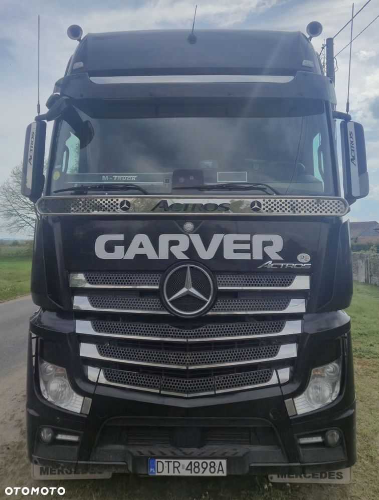 Mercedes-Benz Actros MP4 - 2