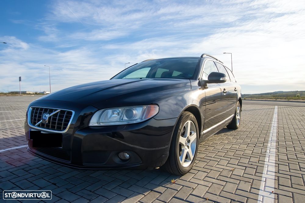 Volvo V70 2.4 D5 Nivel 3 Geartronic - 8