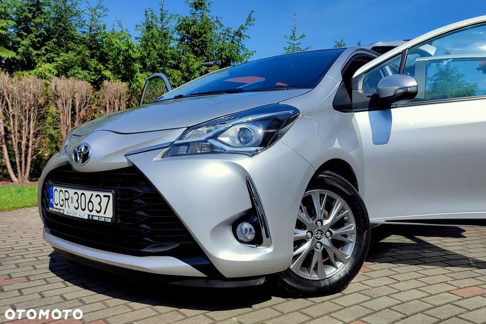 Toyota Yaris 1.0 Premium - 30