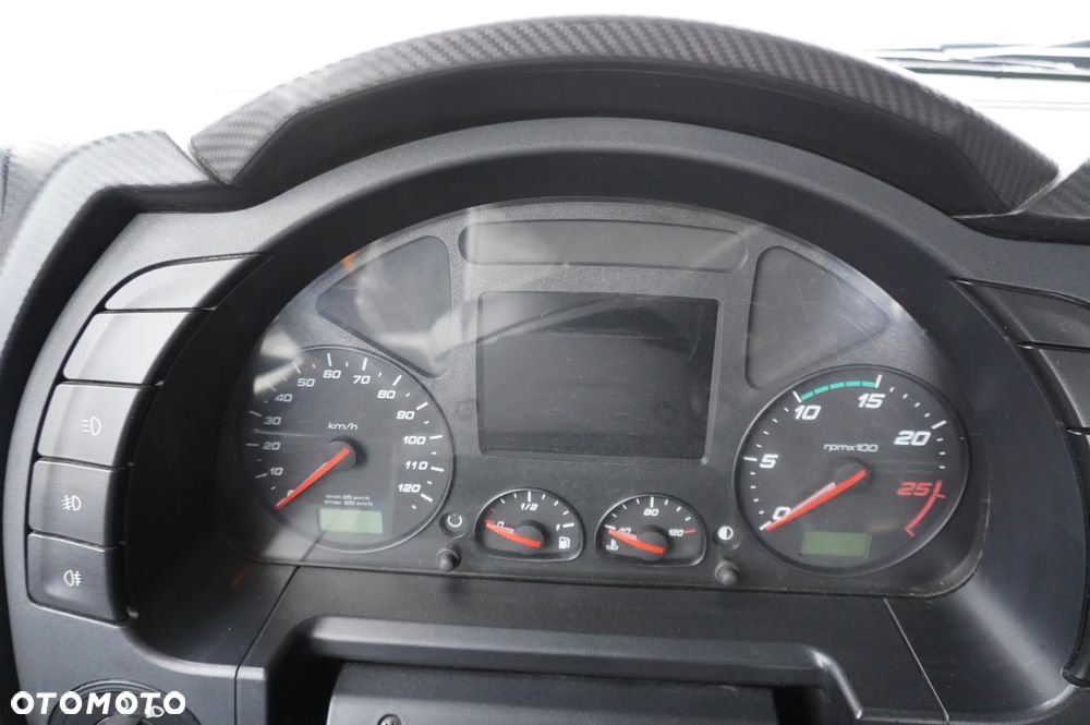 Iveco Stralis 420 8x2 / Zabudowa laweta Fiault / 2 osie skrętne / 17,6 t ładowności - 22