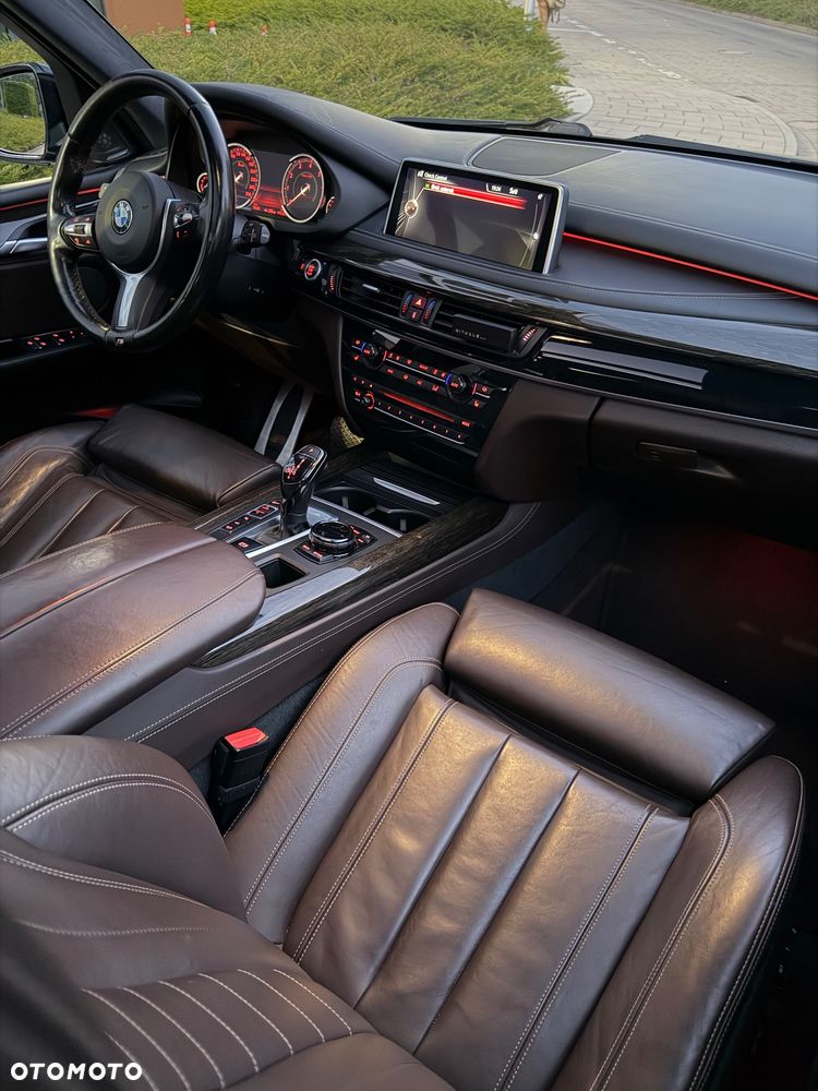 BMW X5 xDrive50i - 20