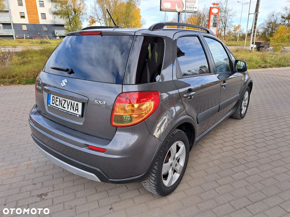 Suzuki SX4 - 8
