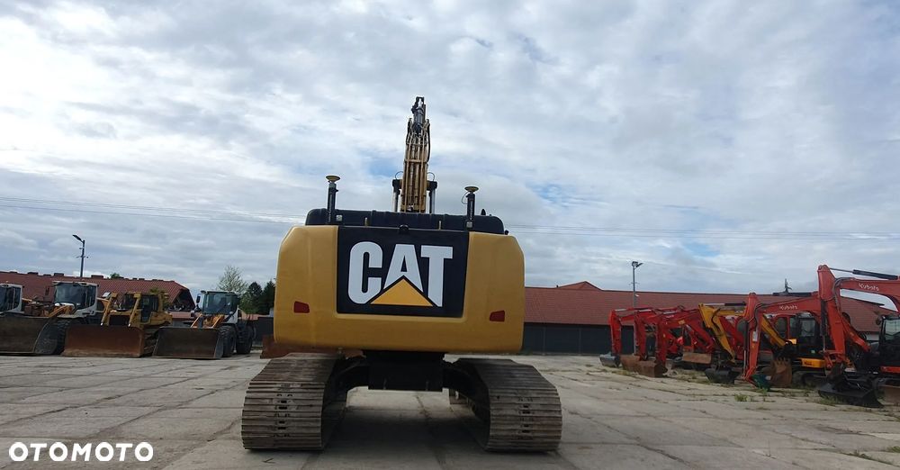 Caterpillar 330 F - 3