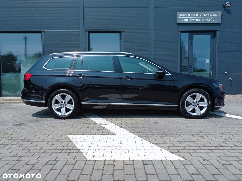 Volkswagen Passat - 5
