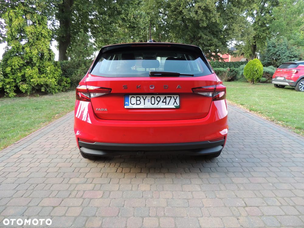 Skoda Fabia 1.0 TSI Selection DSG - 6