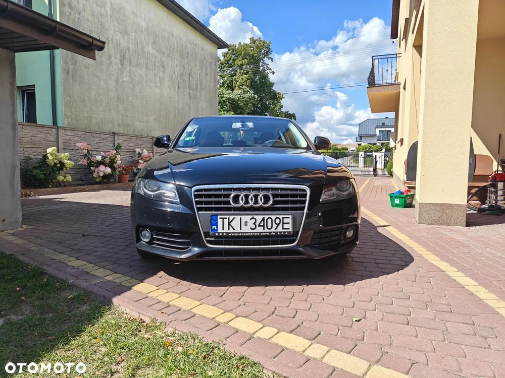 Audi A4 Avant - 4