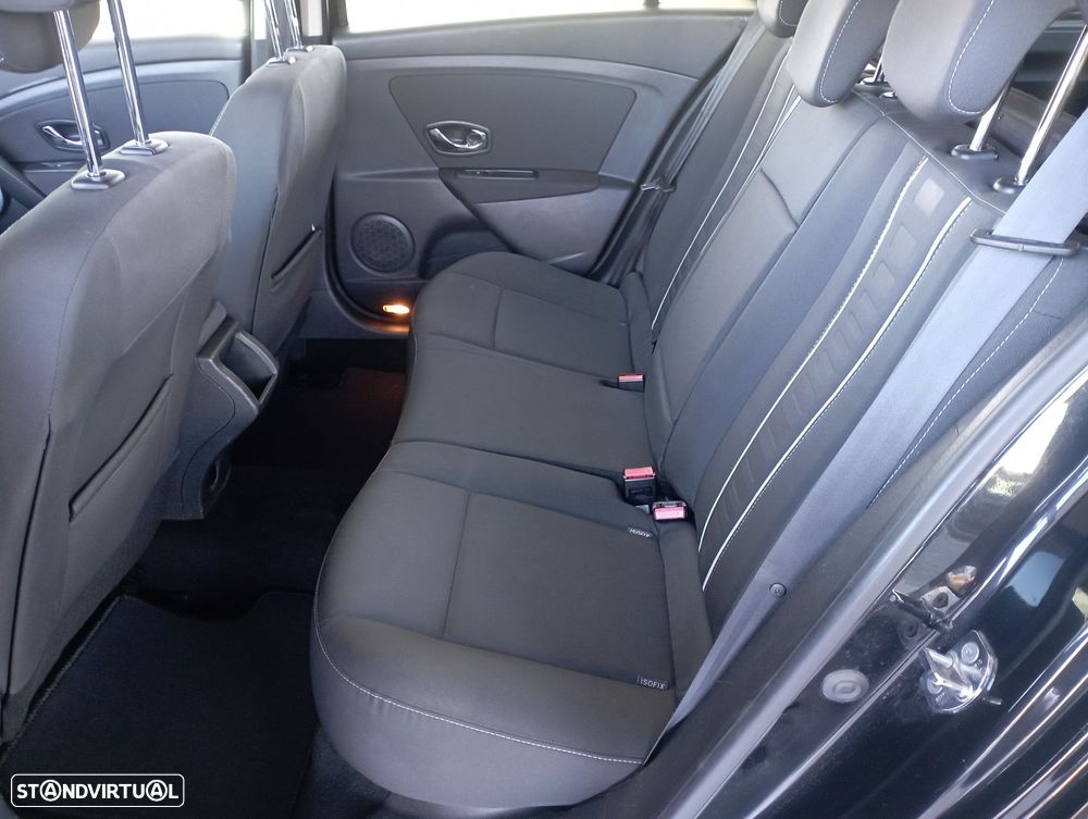 Renault Mégane Sport Tourer 1.5 dCi Dynamique - 5