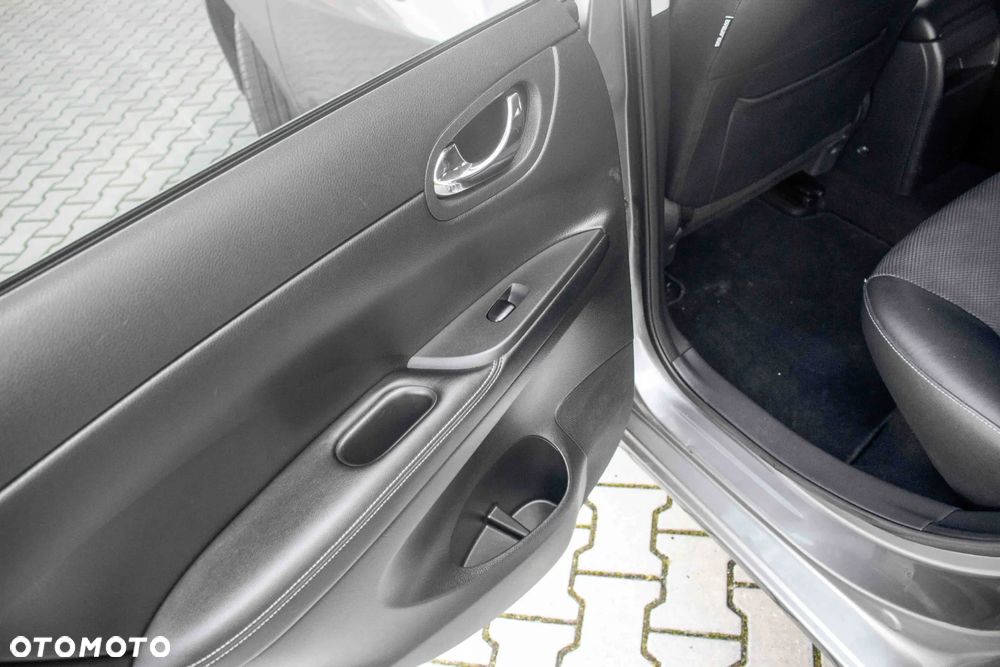 Nissan Pulsar 1.2 DIG-T Tekna Xtronic EU6 - 22