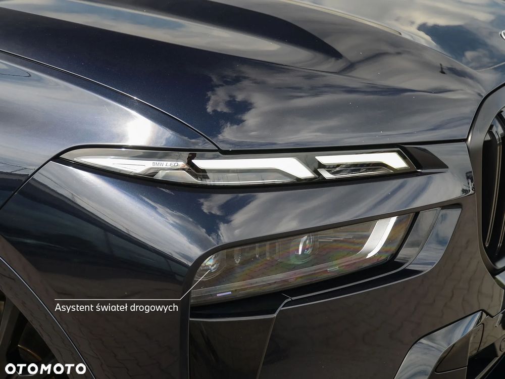 BMW X7 M60i xDrive mHEV sport - 13