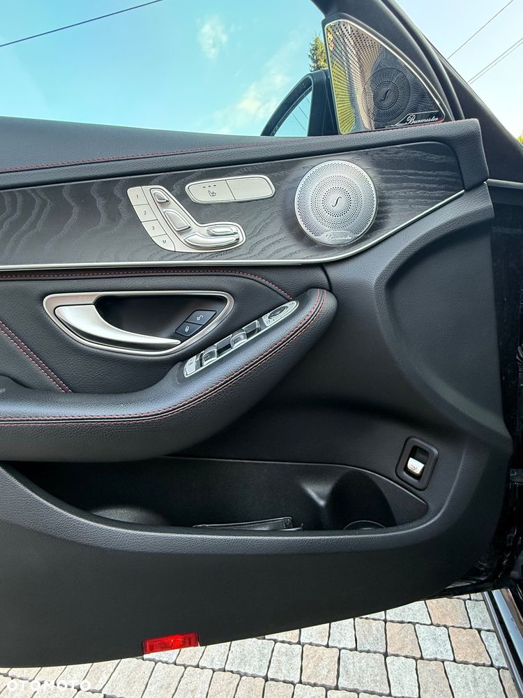 Mercedes-Benz Klasa C AMG 43 4-Matic - 40