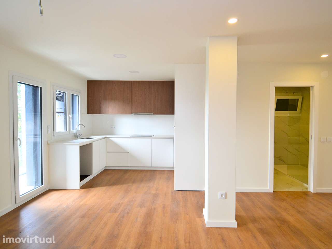 Apartamento T2 em São Bento com Vista Rio Tejo - Grande imagem: 3/16