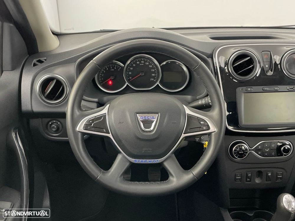 Dacia Sandero 0.9 TCe SL Adventure - 14