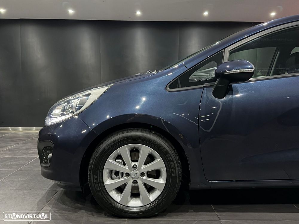 Kia Rio 1.4 CRDi EX - 3