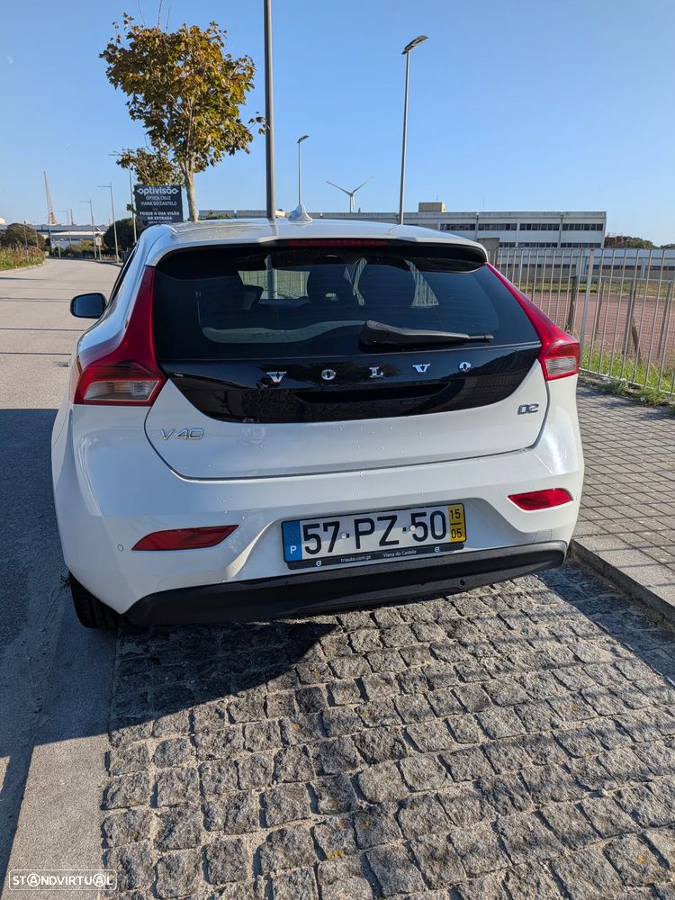 Volvo V40 1.6 D2 Eco Kinetic - 6