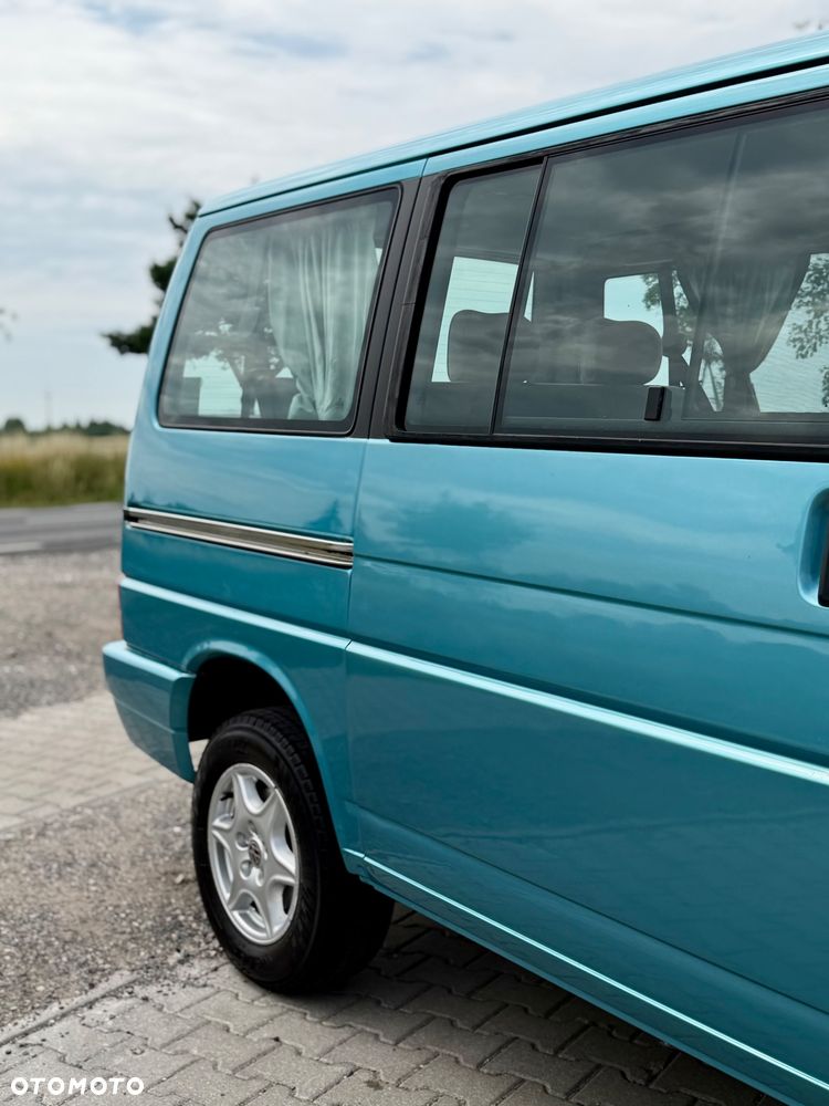 Volkswagen Multivan - 26