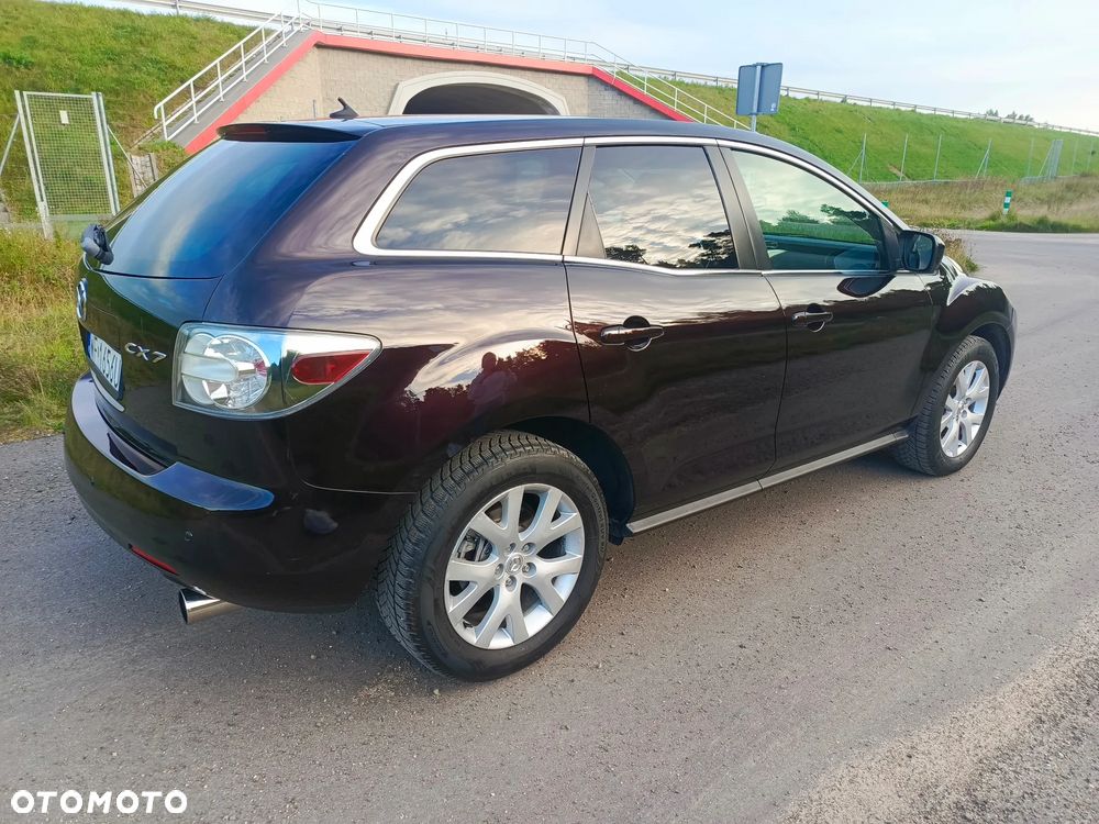 Mazda CX-7 - 9