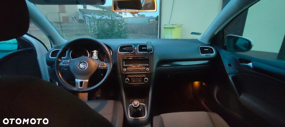Volkswagen Golf 2.0 TDI Comfortline - 5