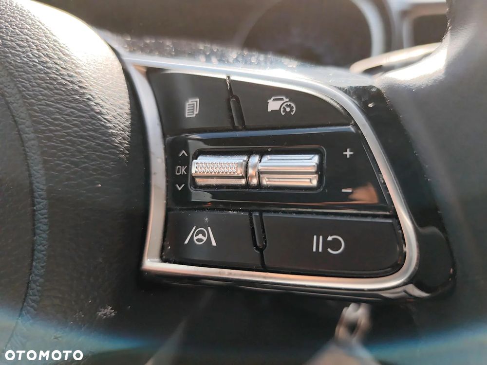 Kia Ceed 1.5 T-GDI M - 23