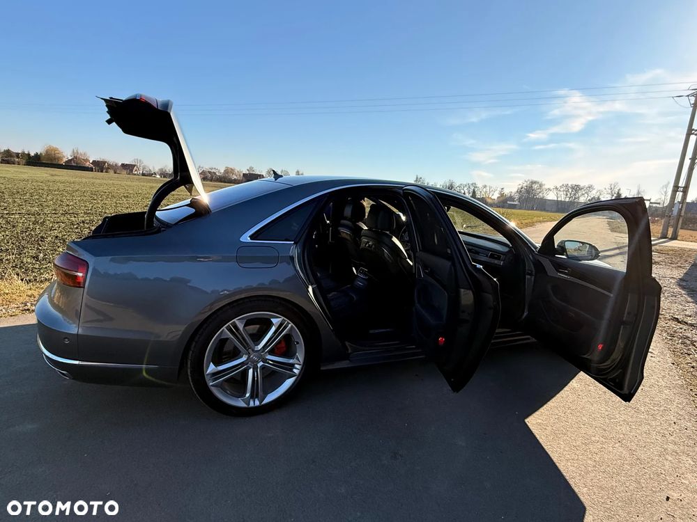 Audi A8 4.2 TDI DPF (clean diesel) quattro tiptronic - 8