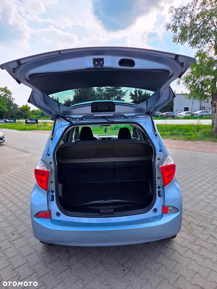 Toyota Verso S 1.33 Premium - 9