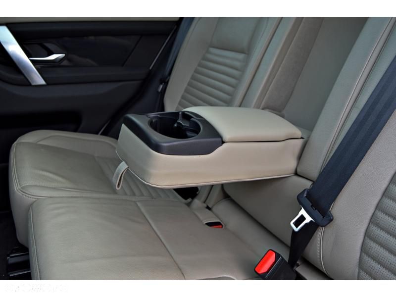 Land Rover Discovery Sport 2.0 D180 SE - 17