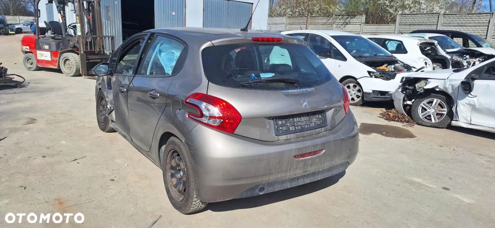 PEUGEOT 208 1,4VTI 95KM komputer zestaw startowy - 7